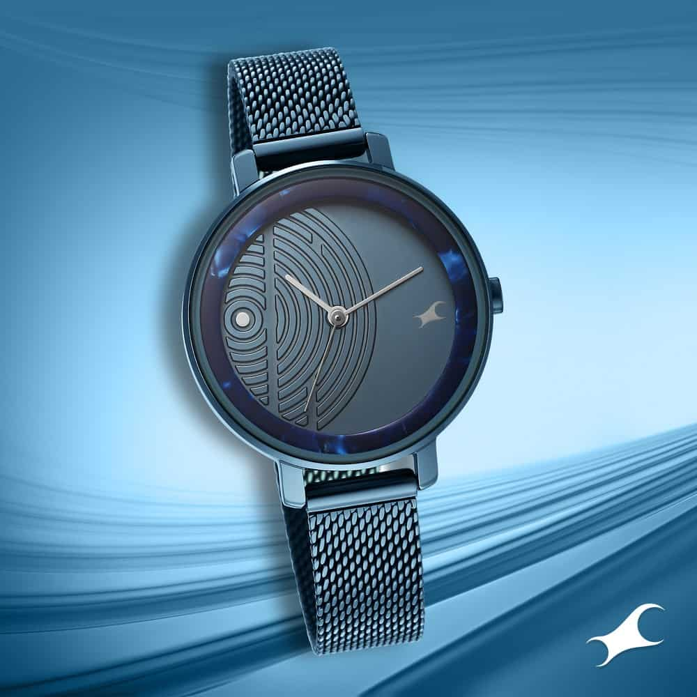 6278QM01 YOUNIQUE BLUE DIAL STAINLESS STEEL STRAP WATCH