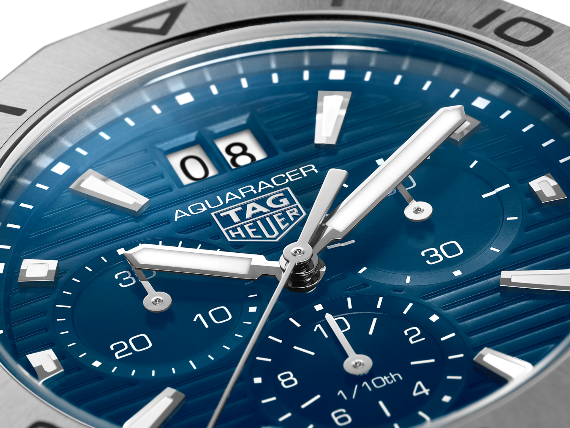 TAG HEUER AQUARACER PROFESSIONAL 200 CHRONOGRAPH