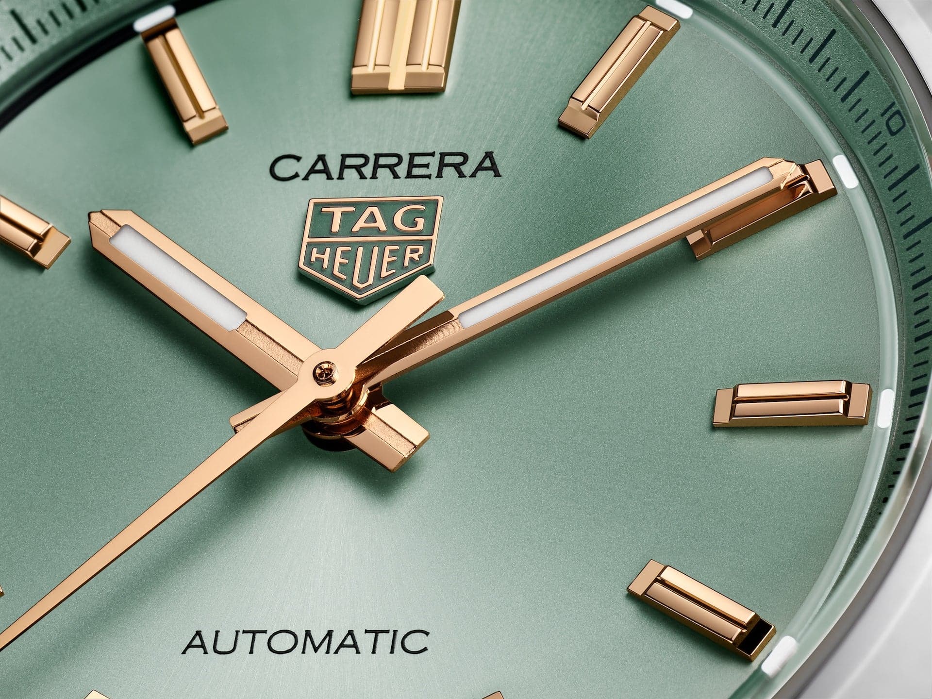 TAG HEUER CARRERA DATE-WBN2312.BA0001 - Kamal Watch Company