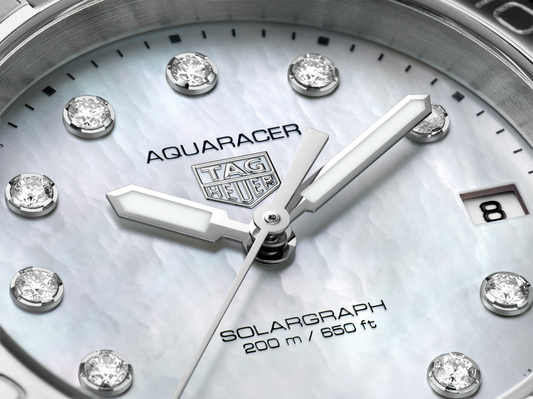 TAG HEUER AQUARACER PROFESSIONAL 200 SOLARGRAPH