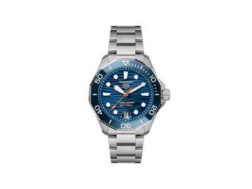 NEW  TAG HEUER AQUARACER PROFESSIONAL 300 DATE